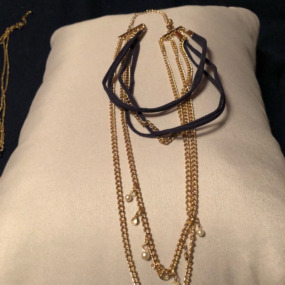 Multi strand necklace - Picture 2 of 6